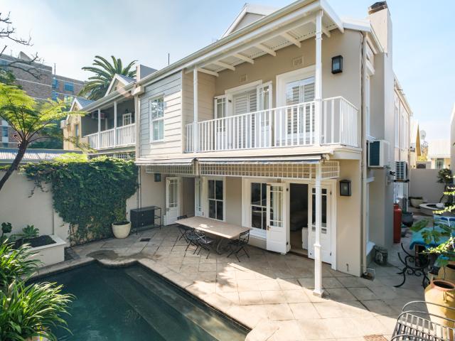 2 Bedroom House To Let in Newlands