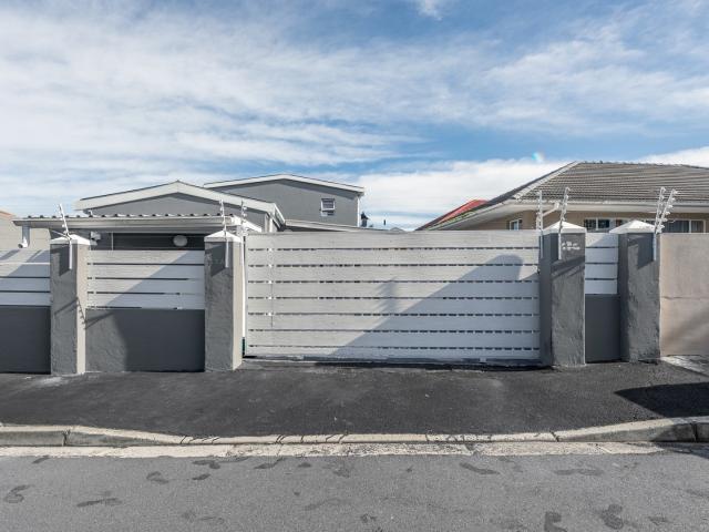 2 Bedroom House To Let in Avondale
