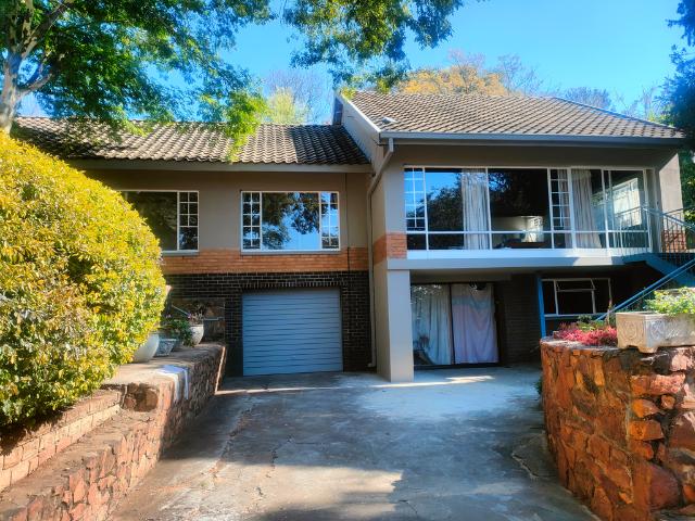 2 Bedroom House To Let in Val De Grace