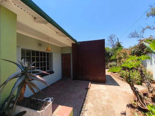 2 Bedroom House to Rent in Westdene