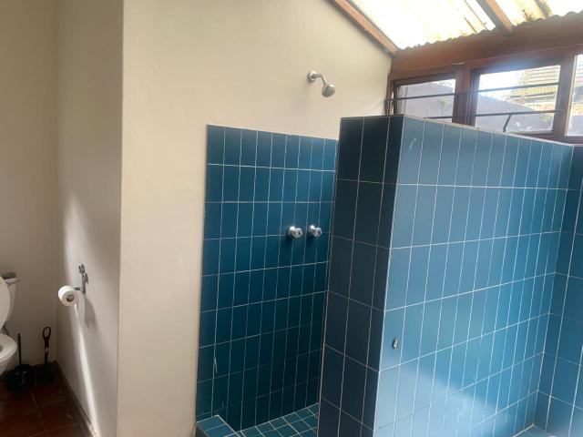 2 Bedroom House To Rent in Westdene