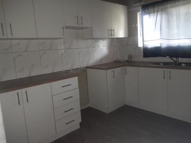 2 Bedroom House To Rent in Cleland