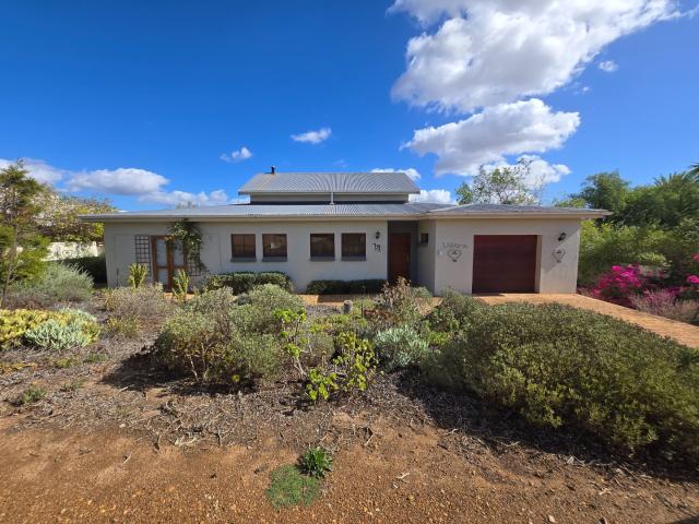 2 Bedroom House To Rent in Darling