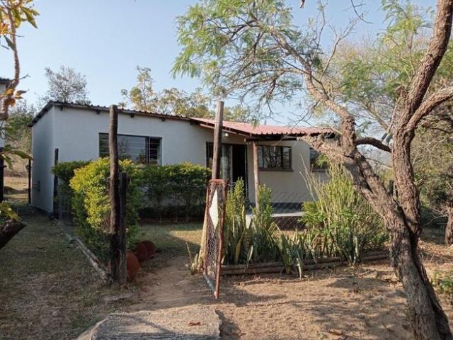 2 Bedroom House to Rent in Highlands Ah