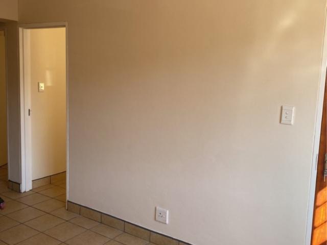 2 Bedroom House To Rent in Kuruman