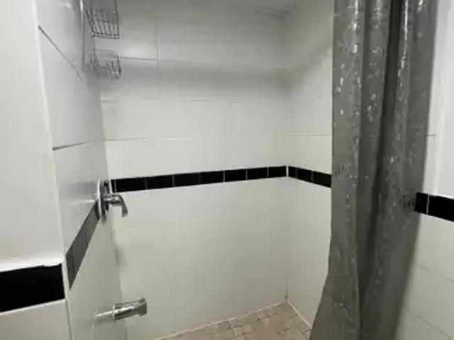 2 Bedroom House Vaughan ON 100809827