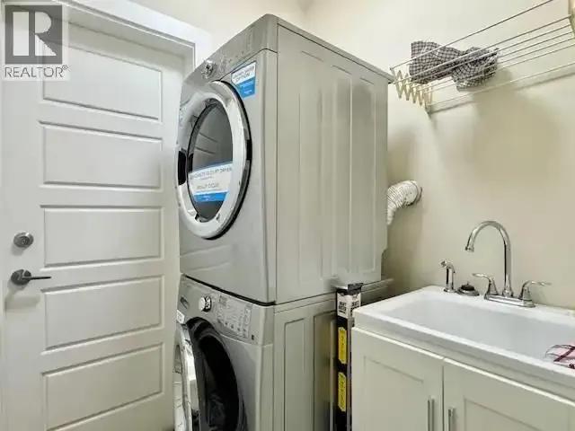 2 Bedroom House Vancouver BC LS102272571