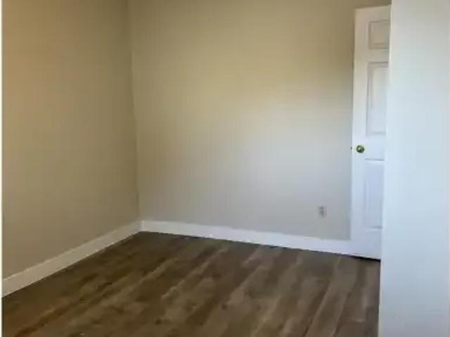 2 Bedroom House Vancouver BC LS102794972