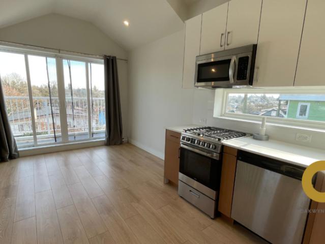 2 Bedroom House Vancouver BC LS103118239