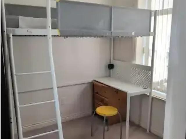 2 Bedroom House Vancouver BC 103798572