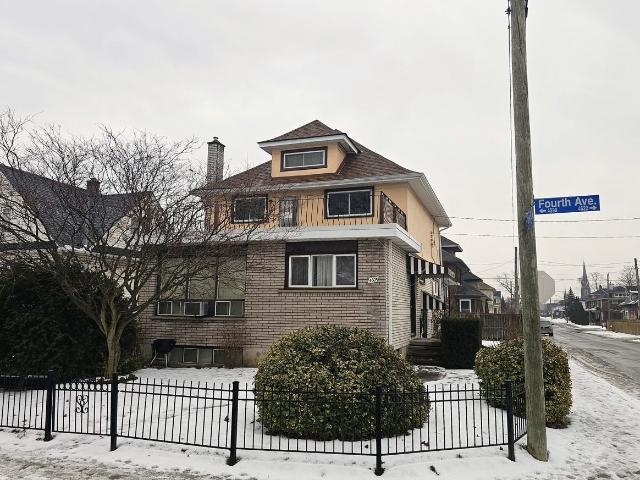 2 Bedroom Home for Rent at 4604 Fourth Ave, Niagara Falls, ON L2E 4N6