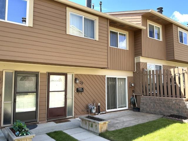 2 Bedroom Home for Rent at 4940 Richmond Meadows, Calgary, AB T3E 6M7 Glenbrook