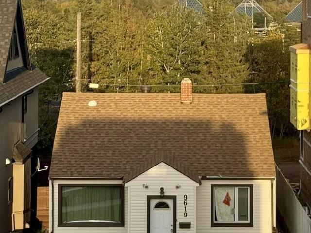 2 Bedroom Home for Rent at 9619 99a St Nw, Edmonton, AB T6E 3W9 Strathcona