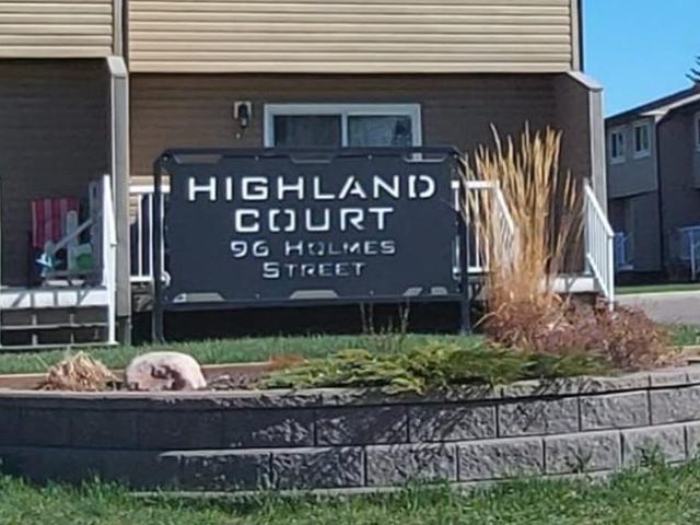2 Bedroom Home for Rent at 96 Holmes St, Red Deer, AB T4N 6G6 Highland Green Estates
