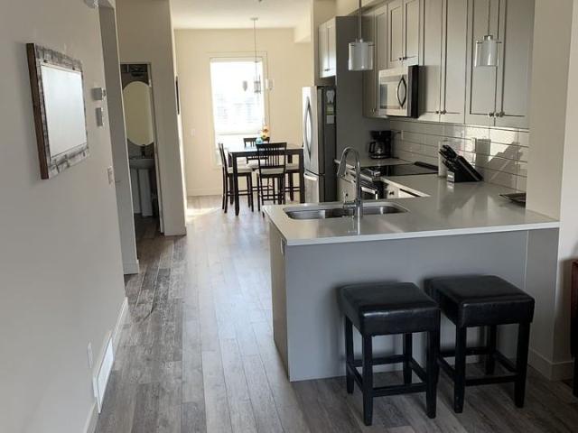 2 Bedroom Home for Rent at 11 11 Evanscrest Mews Nw, Calgary, AB T3P 0Y1 Evanston