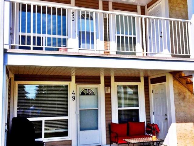 2 Bedroom Home for Rent at 2204 118 St Nw, Edmonton, AB T6J 5K2 Skyrattler