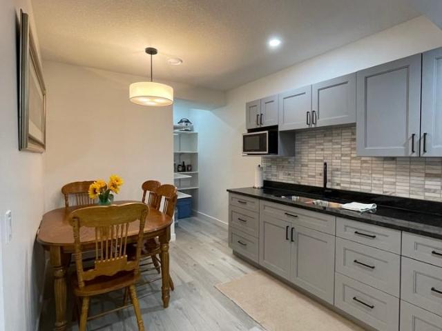 2 Bedroom Home for Rent at 3013 Dixon Landing Sw, Edmonton, AB T6W 5L1