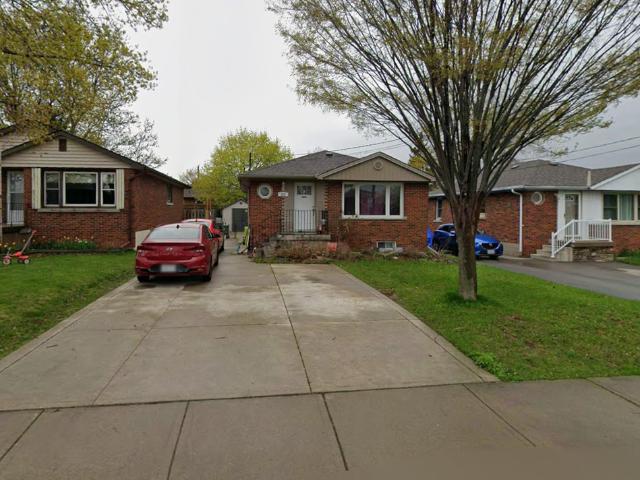 2 Bedroom Home for Rent at 322 East 17th St, Hamilton, ON L9A 4M8 Hill Park