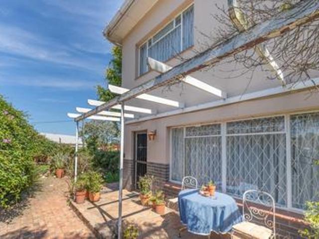 2 bedroom home in central priced to sell