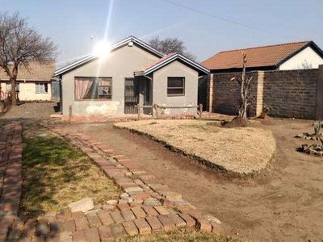 2 bedroom investment gem on the mark.
