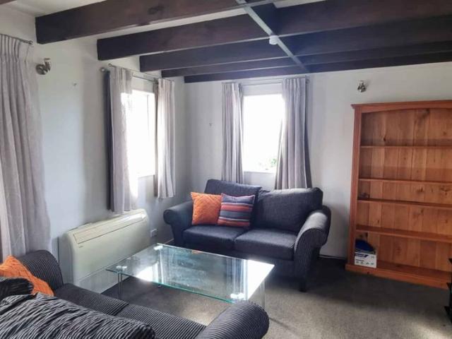 2 Bedroom In Birkdale