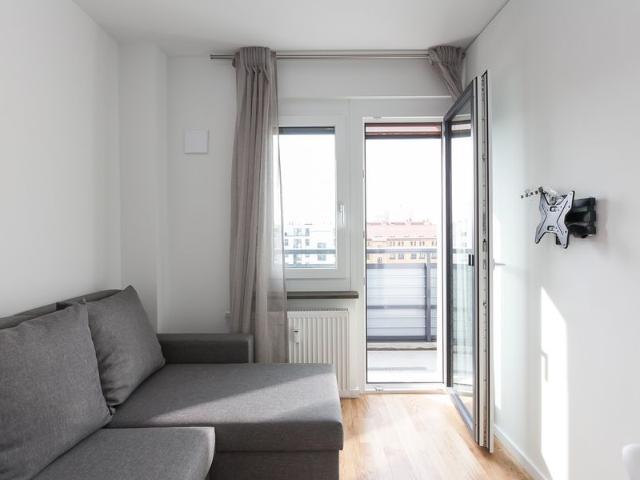 2 Bedroom in Mitte