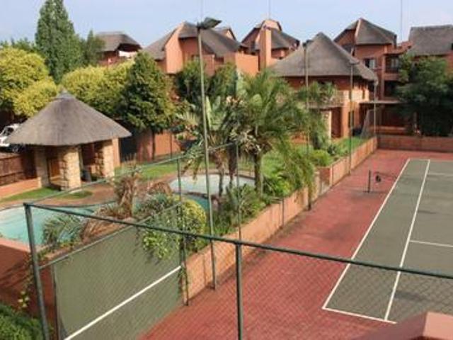 2 bedroom loft unit in sunninghill sandton