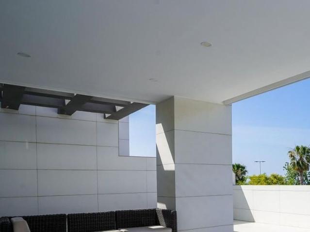2 bedroom luxury Apartment for rent in Estepona, Andalusia