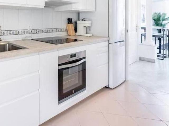 2 bedroom luxury Apartment for rent in Nueva Andalucia, Andalusia
