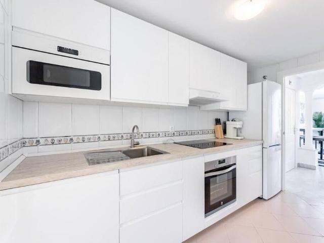2 bedroom luxury Apartment for rent in Nueva Andalucia, Andalusia