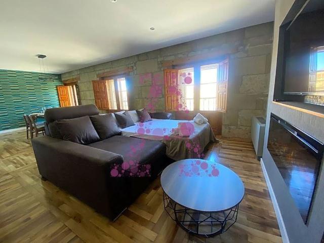 2 bedroom luxury Apartment for rent in Salamanca, Castille and León