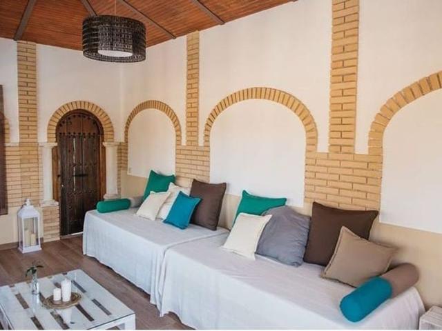 2 bedroom luxury chalet for rent in Cordova, Andalusia