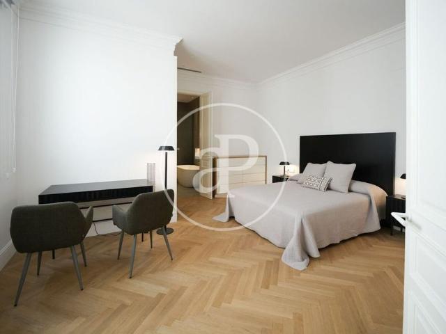 2 bedroom luxury Flat for rent in Barcelona, Spain