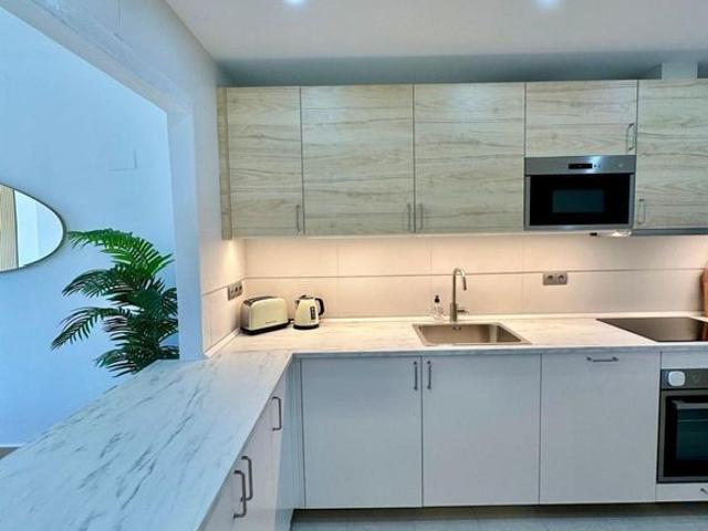 2 bedroom luxury Flat for rent in Estepona, Spain
