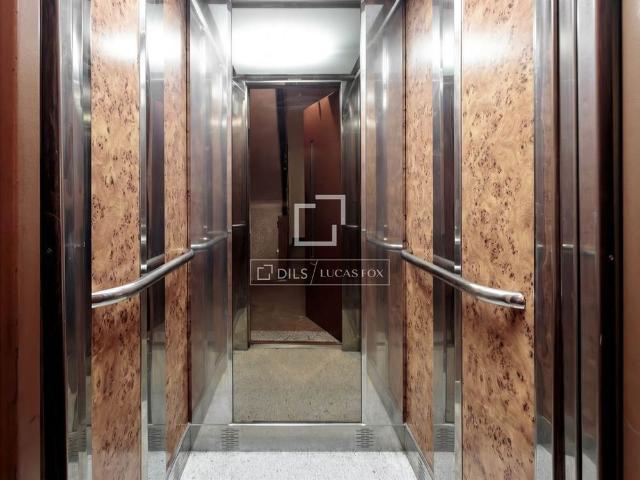 2 bedroom luxury Flat for rent in Madrid, Spain