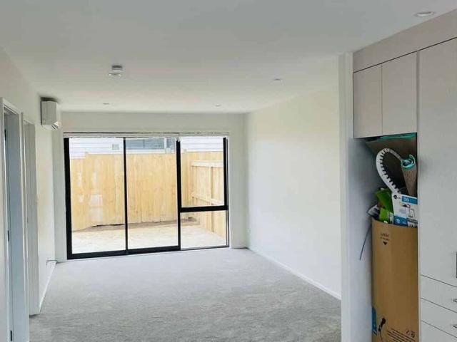 2 bedroom, Milldale