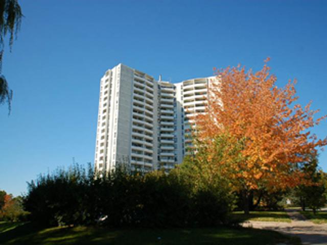 2 Bedroom Multi Family North York ON LS11037381