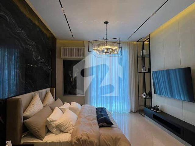 2 Bedroom Sea Facing Apartment With All Modern Amenities