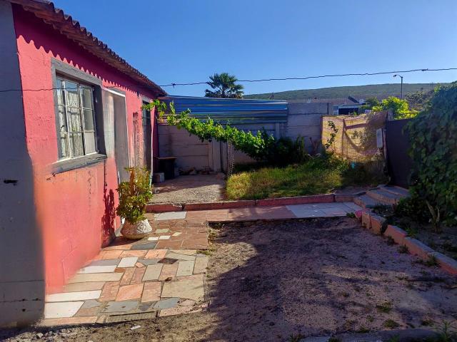 2 Bedroom semi detached sold in Riverside, Macassar