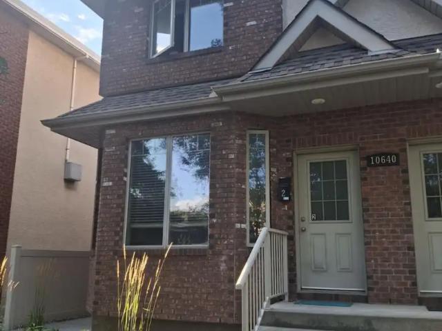 2 Bedroom Semi Furnished Townhouse