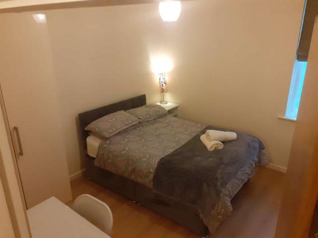 2 Bedroom Shared Living Dublin Dublin D08 PY68 LS96297867