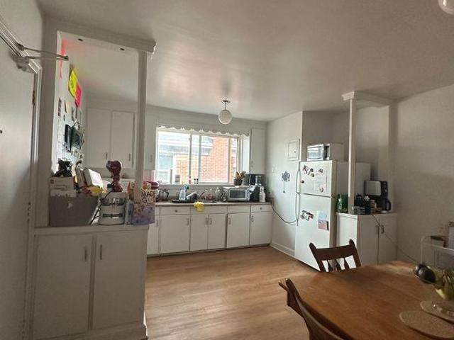2 Bedroom Shared Living/roommate Ottawa ON LS97417100