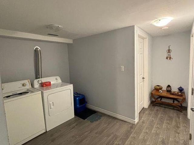 2 Bedroom Shared Living/roommate Barrie ON LS97415127