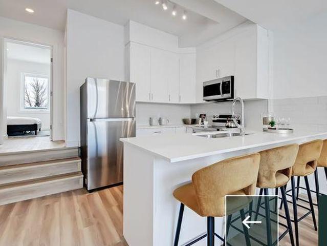 2 Bedroom Shared Living/roommate Calgary AB 97421218