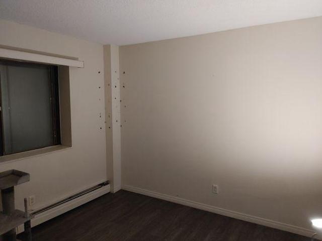 2 Bedroom Shared Living/roommate Calgary AB LS97412723
