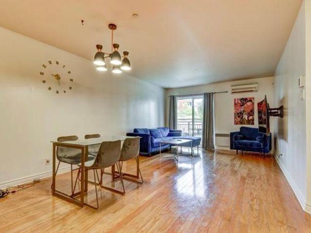 2 Bedroom Shared Living/roommate Laval QC 97413934