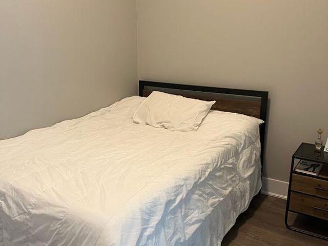 2 Bedroom Shared Living/roommate Toronto ON 96644902