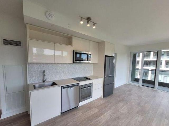 2 Bedroom Shared Living/roommate Toronto ON 96648471
