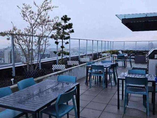 2 Bedroom Shared Living/roommate Victoria BC 97421773