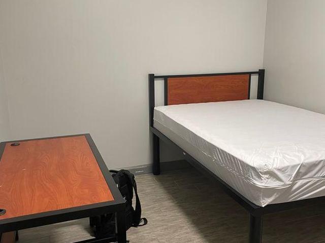 2 Bedroom Shared Living/roommate Waterloo ON 97413340